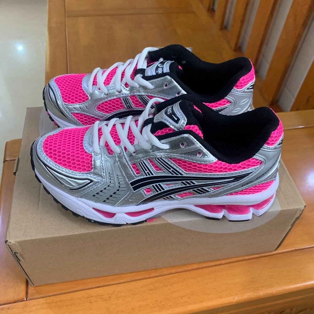 🔥Unisex Asics Gel-Kayano 14 sneakers🔥